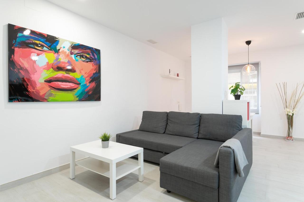 Alison'S Apartment Alicante Luaran gambar