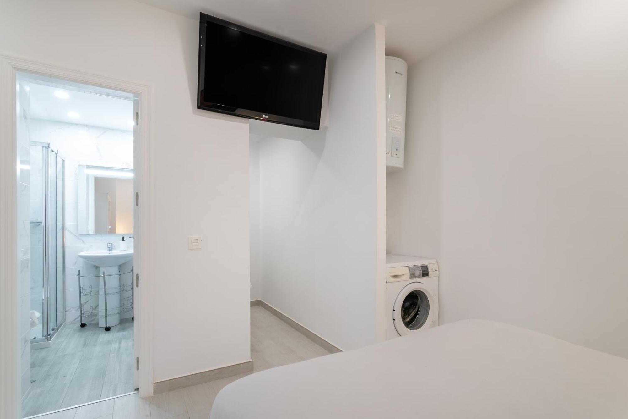 Alison'S Apartment Alicante Luaran gambar